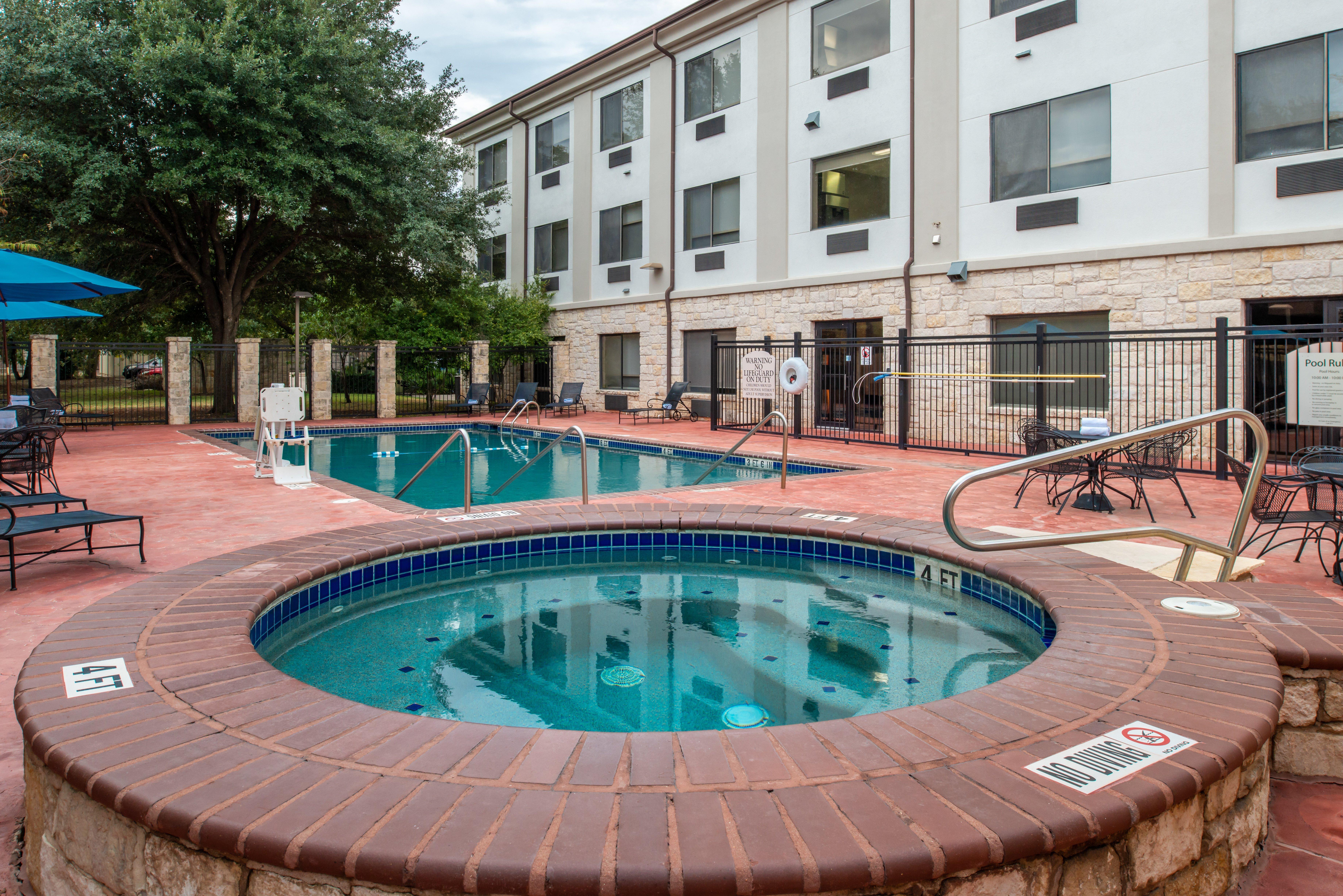 Holiday Inn Express & Suites Austin Nw - Lakeline By Ihg Exteriér fotografie
